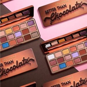 Better Than Chocolate Eye Shadow Palette
Cocoa-Infused Eye Shadow Palette
